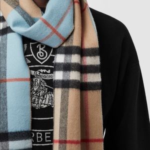 Reversible Colour Block Double-faced Cashmere